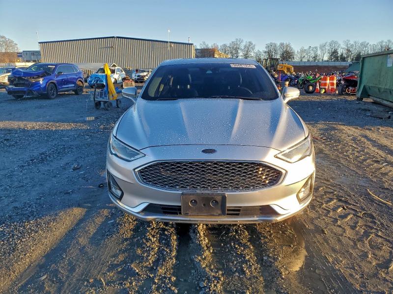 Photo 5 from auction – 2019 FORD FUSION TIT with VIN 3FA6P0D94KR124277