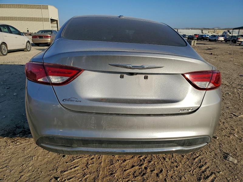 Photo 6 from auction – 2015 CHRYSLER 200 LIMITE with VIN 1C3CCCAB3FN733228