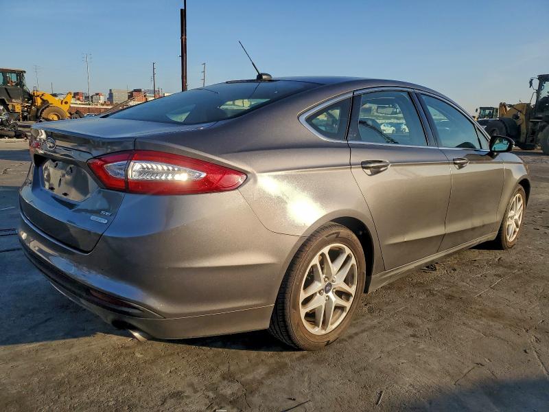 Photo 3 from auction – 2014 FORD FUSION SE with VIN 3FA6P0HD2ER291613
