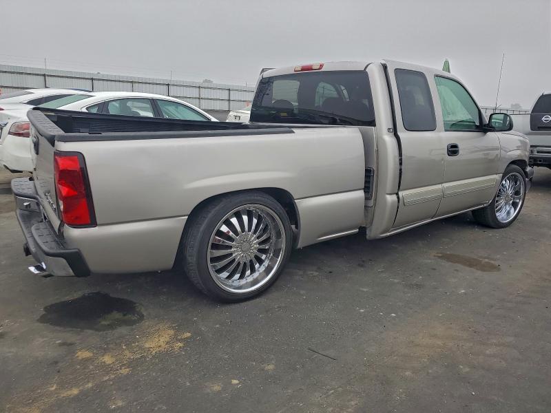 Photo 3 from auction – 2005 CHEVROLET SILVERADO with VIN 2GCEC19T151207640