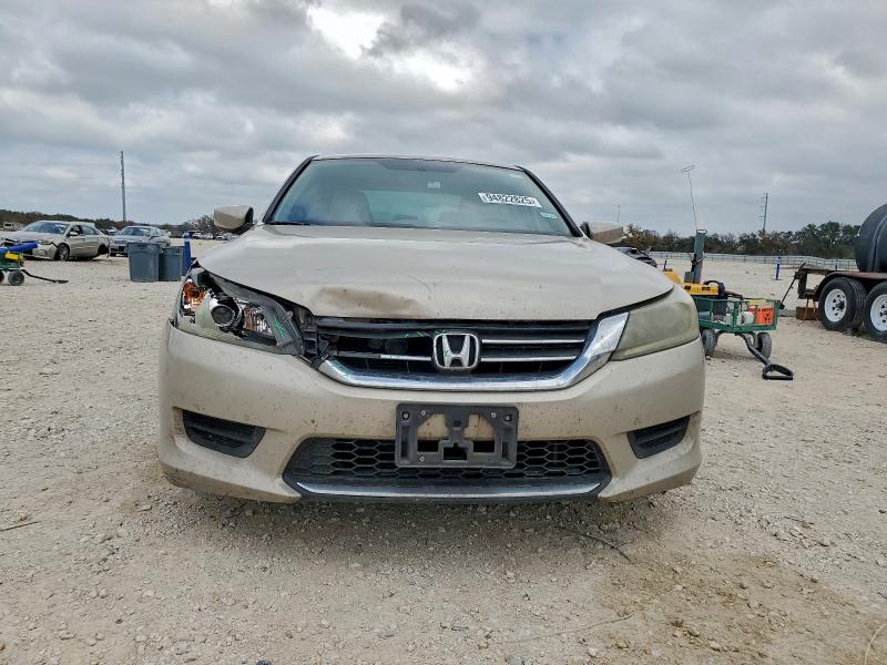 Photo 5 from auction – 2013 HONDA ACCORD LX with VIN 1HGCR2F31DA006231