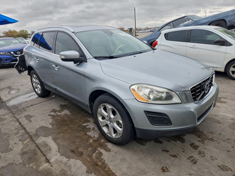 Photo 4 from auction – 2011 VOLVO XC60 3.2 with VIN YV4952DLXB2207928