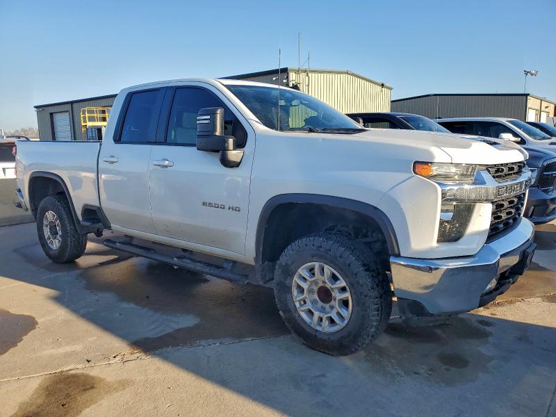 Photo 4 from auction – 2022 CHEVROLET SILVERADO with VIN 1GC5WNE76NF264027