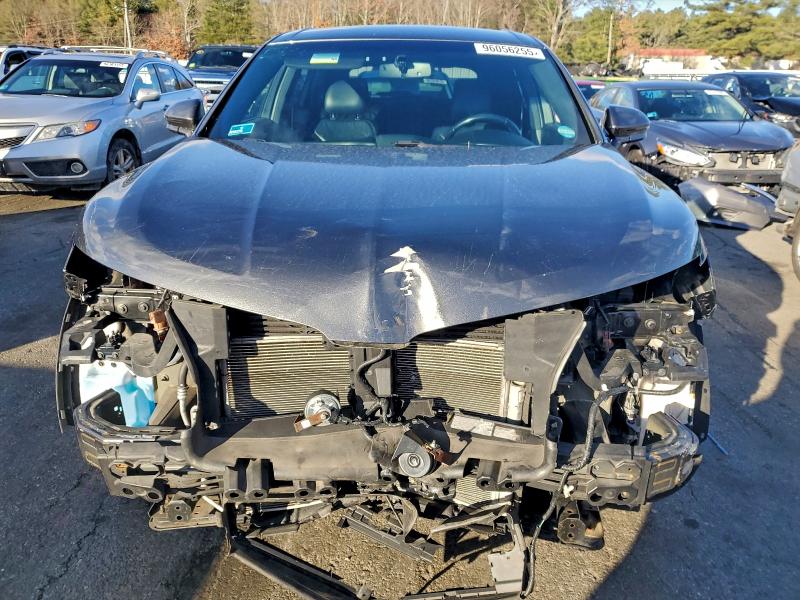 Photo 5 from auction – 2018 LINCOLN MKX SELECT with VIN 2LMPJ8KR7JBL46553