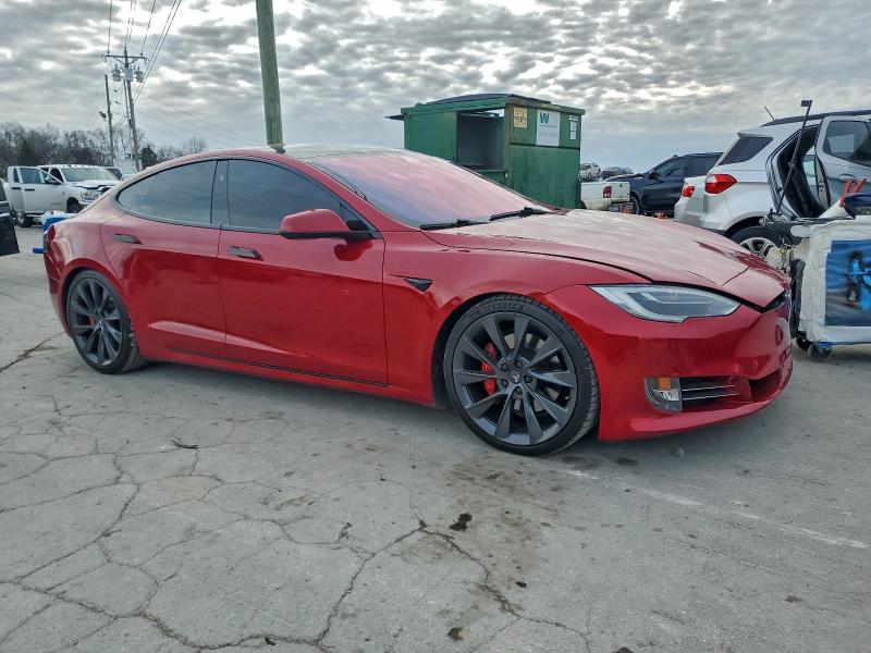 Photo 4 from auction – 2018 TESLA MODEL S with VIN 5YJSA1E40JF259792
