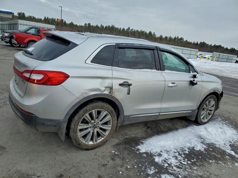 Photo 3 from auction – 2016 LINCOLN MKX with VIN 2LMTJ8LP7GBL66807