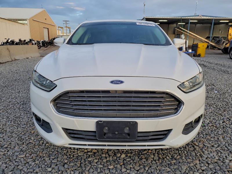 Photo 5 from auction – 2013 FORD FUSION SE with VIN 3FA6P0HR3DR274751