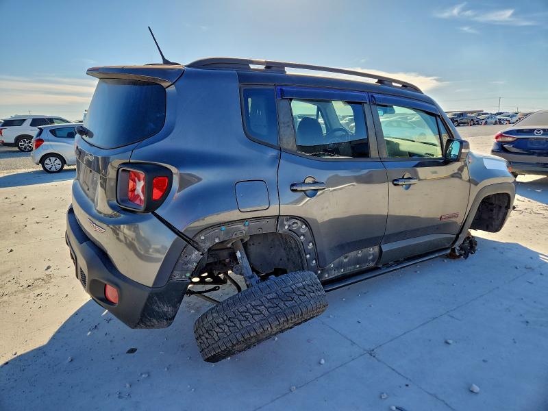 Photo 3 from auction – 2016 JEEP RENEGADE T with VIN ZACCJBCT2GPD35504