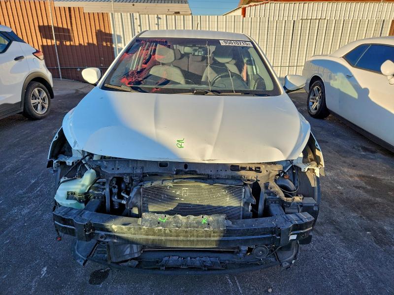 Photo 5 from auction – 2015 HYUNDAI ACCENT with VIN KMHCU5AE4FU232204