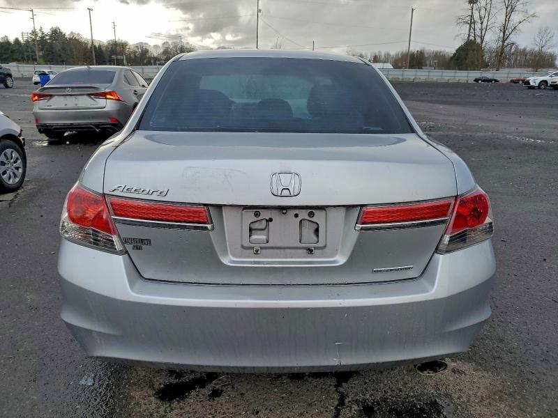 Photo 6 from auction – 2012 HONDA ACCORD SE with VIN 1HGCP2F63CA141452