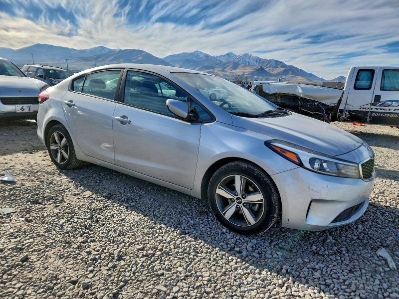 Photo 4 from auction – 2018 KIA FORTE LX with VIN 3KPFL4A79JE269594