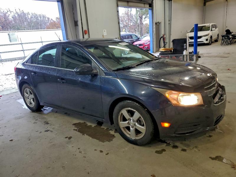Photo 4 from auction – 2014 CHEVROLET CRUZE LT with VIN 1G1PC5SB7E7284493