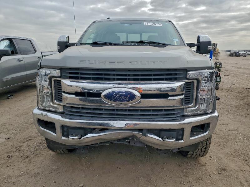Photo 5 from auction – 2019 FORD F250 SUPER with VIN 1FT7W2B66KEE02802