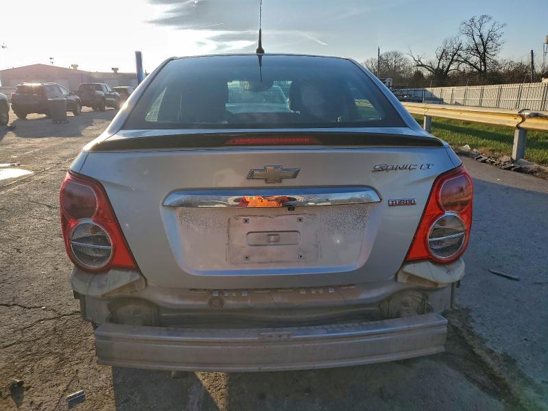 Photo 6 from auction – 2014 CHEVROLET SONIC LT with VIN 1G1JC5SB3E4225786