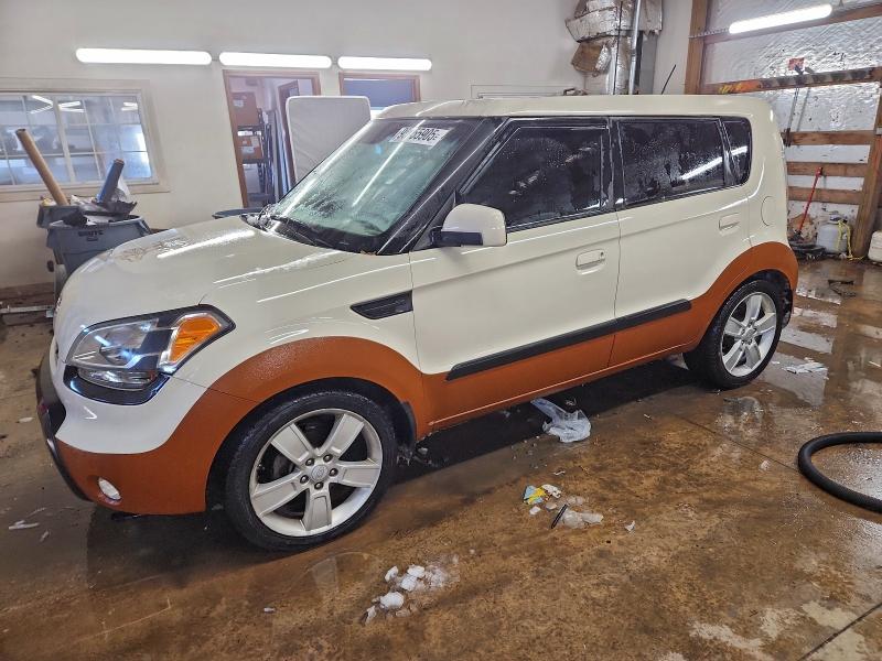 KIA SOUL 2010 with VIN KNDJT2A21A7079713 - Photo from auction