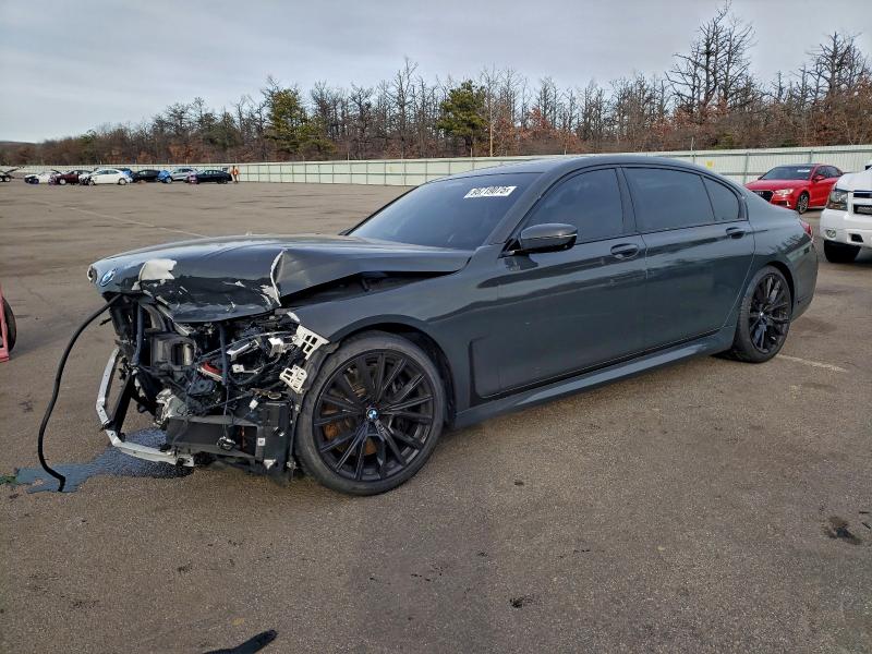 BMW 750 XI 2022 with VIN WBA7U2C03NCH46779 - Photo from auction