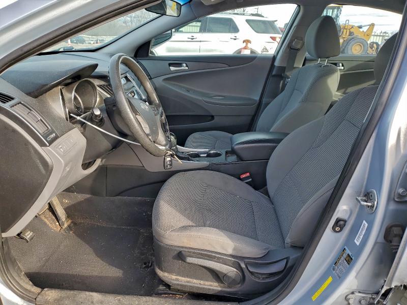 Photo 7 from auction – 2011 HYUNDAI SONATA GLS with VIN 5NPEB4AC6BH099297