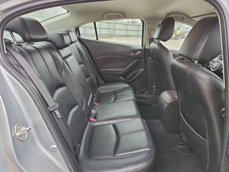 Photo 10 from auction – 2018 MAZDA 3 TOURING with VIN 3MZBN1V34JM181442