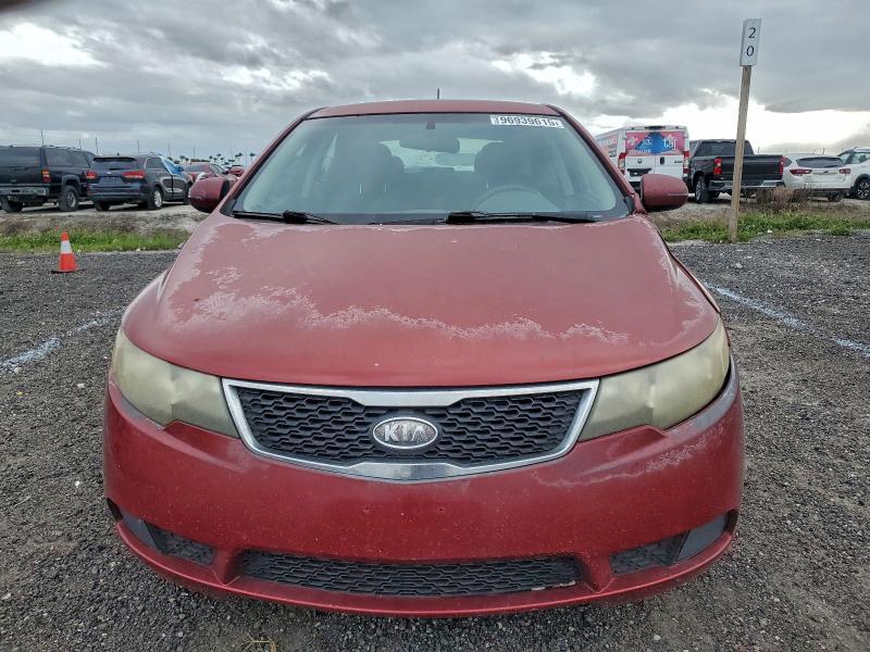 Photo 5 from auction – 2011 KIA FORTE EX with VIN KNAFU5A25B5333213