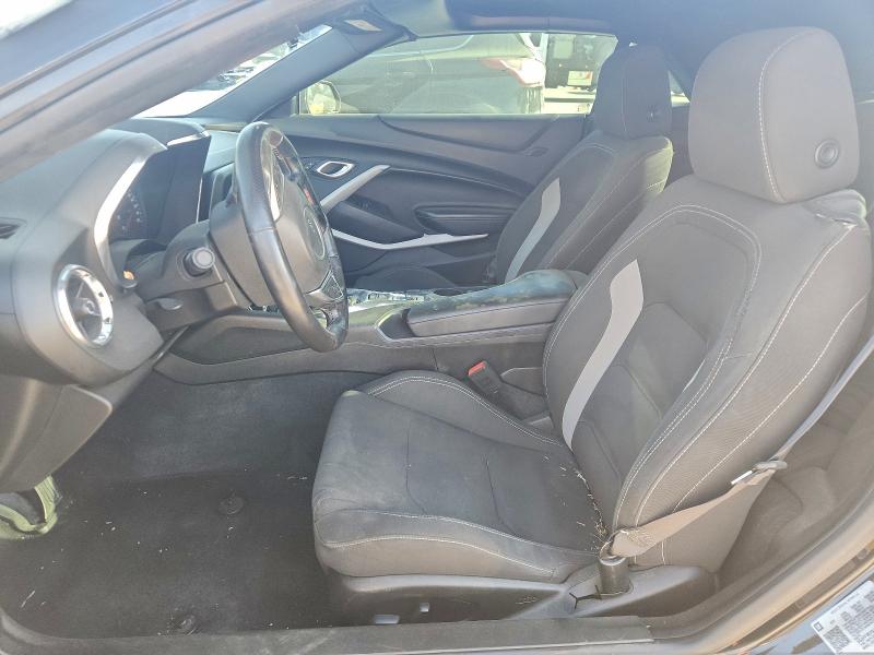 Photo 7 from auction – 2018 CHEVROLET CAMARO with VIN 1G1FF3D72J0169240