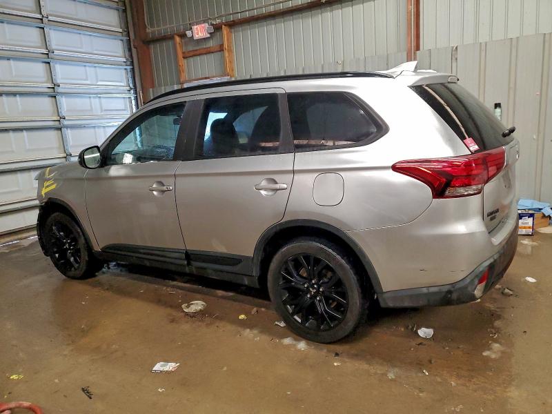 Photo 2 from auction – 2018 MITSUBISHI OUTLANDER with VIN JA4AZ3A38JZ022193