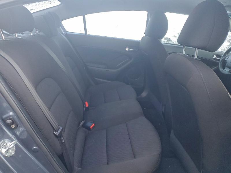 Photo 10 from auction – 2016 KIA FORTE LX with VIN KNAFK4A66G5496379