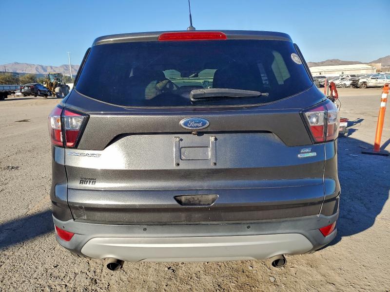 Photo 6 from auction – 2017 FORD ESCAPE SE with VIN 1FMCU0GD5HUD45180