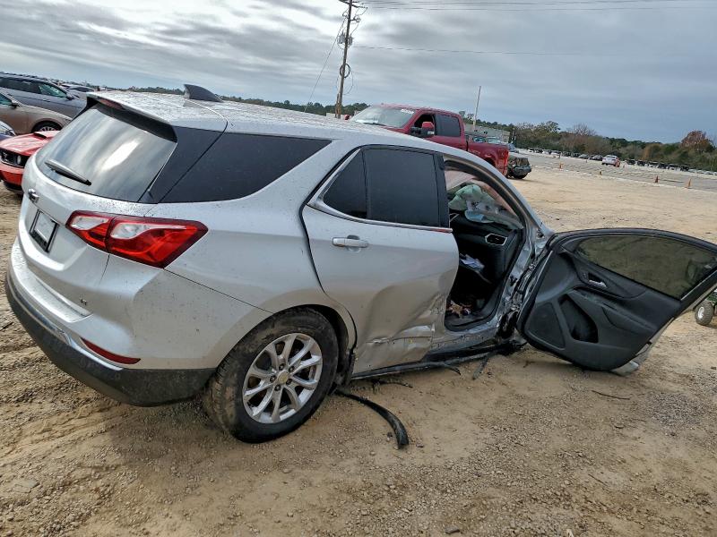 Photo 3 from auction – 2020 CHEVROLET EQUINOX with VIN 3GNAXJEV6LS529595
