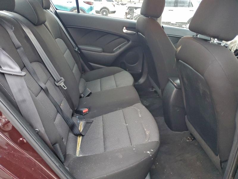 Photo 10 from auction – 2018 KIA FORTE LX with VIN 3KPFK4A79JE177758