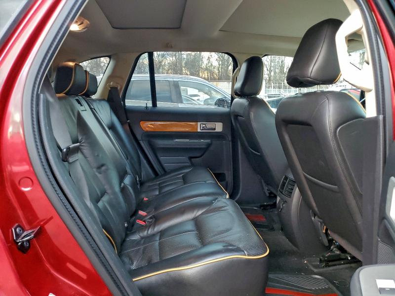 Photo 11 from auction – 2010 LINCOLN MKX with VIN 2LMDJ8JC1ABJ00582
