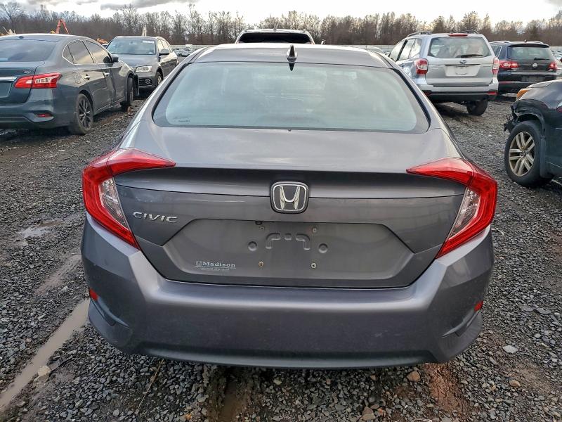 Photo 6 from auction – 2017 HONDA CIVIC EX with VIN 2HGFC2F77HH518164