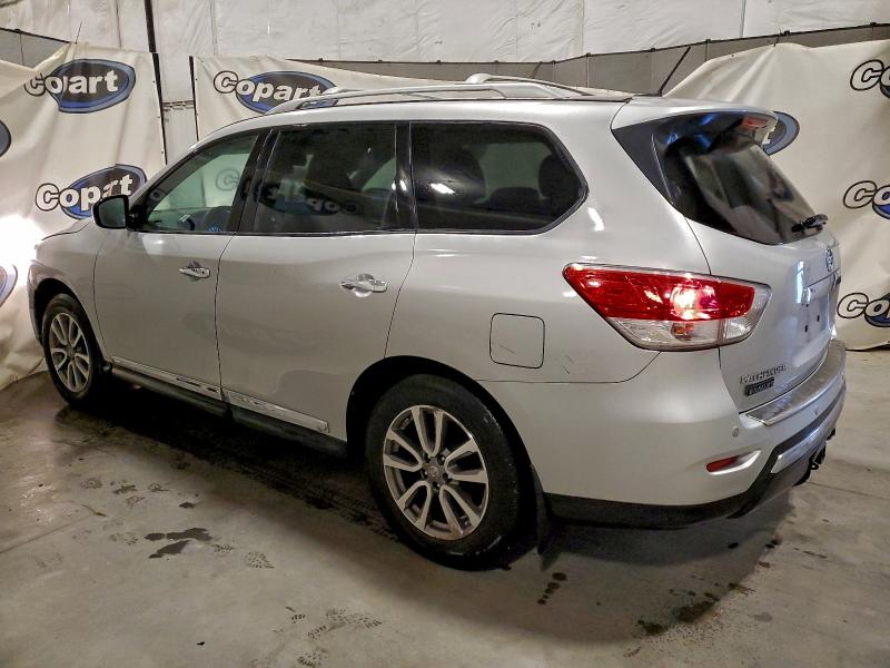 Photo 2 from auction – 2014 NISSAN PATHFINDER with VIN 5N1AR2MM1EC696176