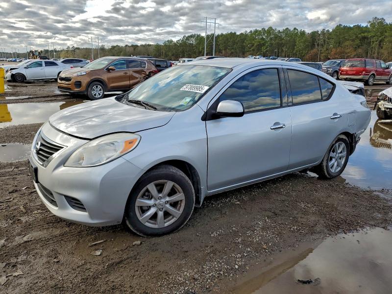 NISSAN VERSA S 2014 with VIN 3N1CN7AP6EL828182 - Photo from auction