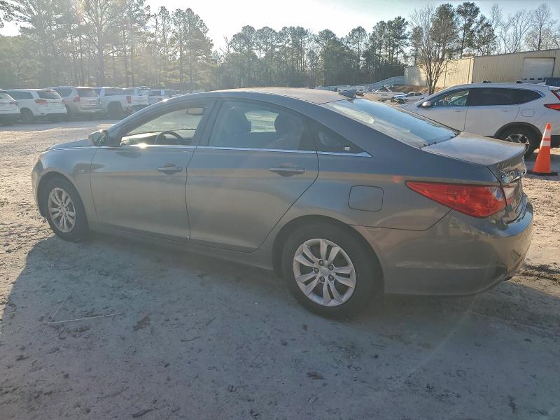 Photo 2 from auction – 2012 HYUNDAI SONATA GLS with VIN 5NPEB4AC2CH485670