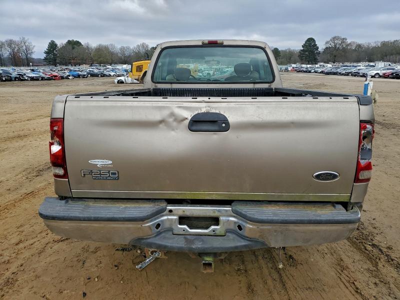 صورة رقم 6 من المزاد - 2004 FORD F250 SUPER مع VIN 1FTNX20P14ED69100