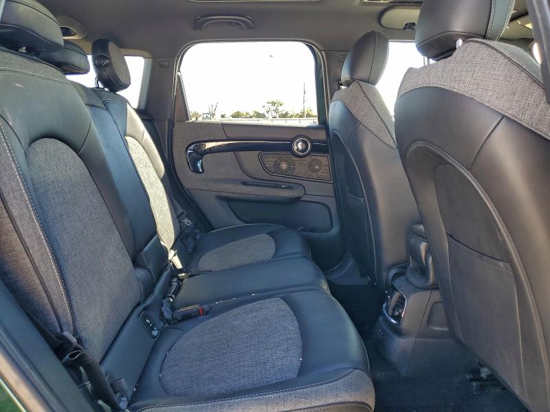 Photo 11 from auction – 2019 MINI COOPER S E with VIN WMZYU7C51K3F94187