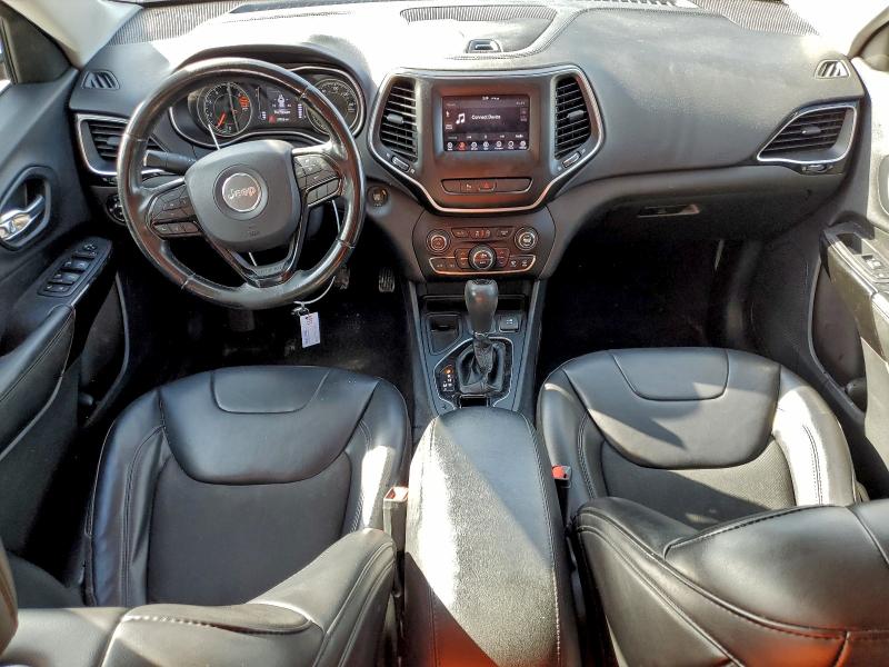 Photo 8 from auction – 2019 JEEP CHEROKEE L with VIN 1C4PJLLB0KD296594