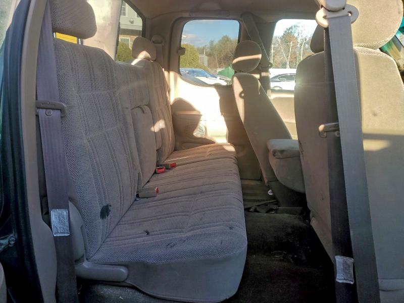Photo 10 from auction – 2002 TOYOTA TUNDRA with VIN 5TBRT341X2S328425