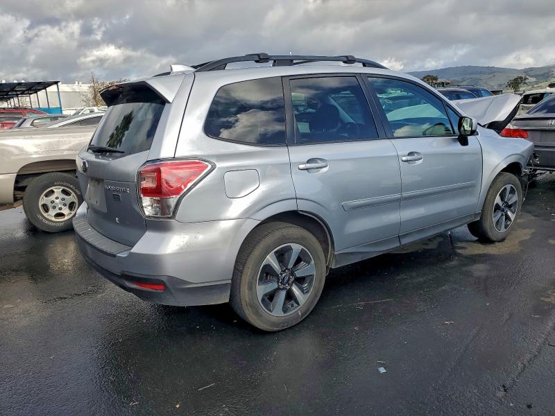 Photo 3 from auction – 2018 SUBARU FORESTER 2 with VIN JF2SJAGC7JH487942