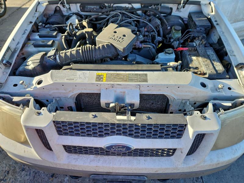 Photo 12 from auction – 2003 FORD EXPLORER S with VIN 1FMZU77E93UB19034