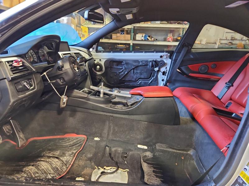Photo 7 from auction – 2015 BMW M4 with VIN WBS3R9C54FK330888