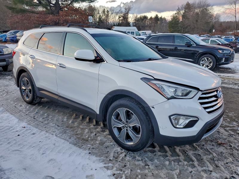Photo 4 from auction – 2016 HYUNDAI SANTA FE S with VIN KM8SMDHF5GU163013