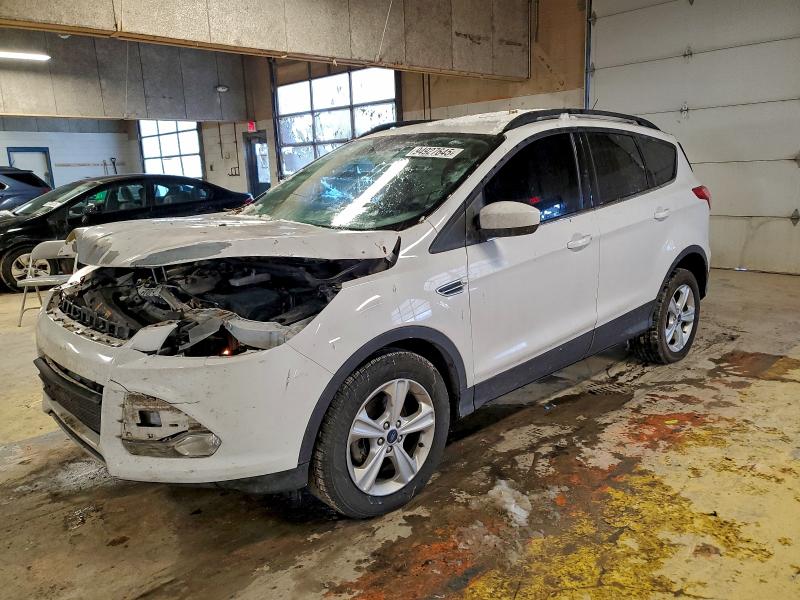 FORD ESCAPE SE 2016 with VIN 1FMCU0GX0GUC38949 - Photo from auction
