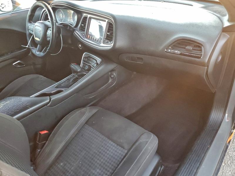 Photo 8 from auction – 2017 DODGE CHALLENGER with VIN 2C3CDZAG8HH554822