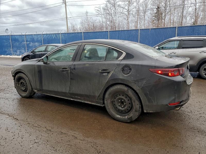 Photo 2 from auction – 2019 MAZDA 3 PREFERRE with VIN 3MZBPAC78KM115039