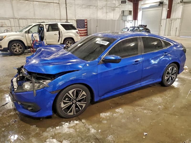 HONDA CIVIC EX 2018 with VIN JHMFC1F3XJX044006 - Photo from auction
