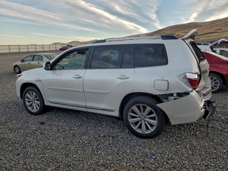 Photo 2 from auction – 2013 TOYOTA HIGHLANDER with VIN JTEDC3EH1D2012995