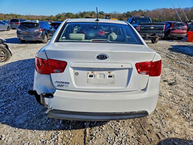 Zdjęcie 6 z aukcji – 2012 KIA FORTE LX z VIN KNAFT4A2XC5639502
