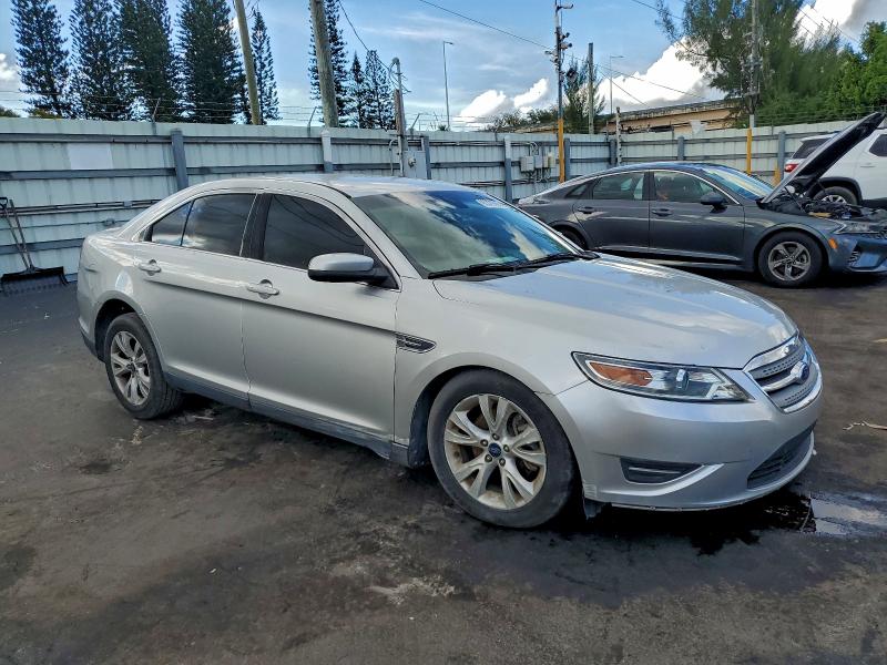 Photo 4 from auction – 2011 FORD TAURUS SEL with VIN 1FAHP2EWXBG163035