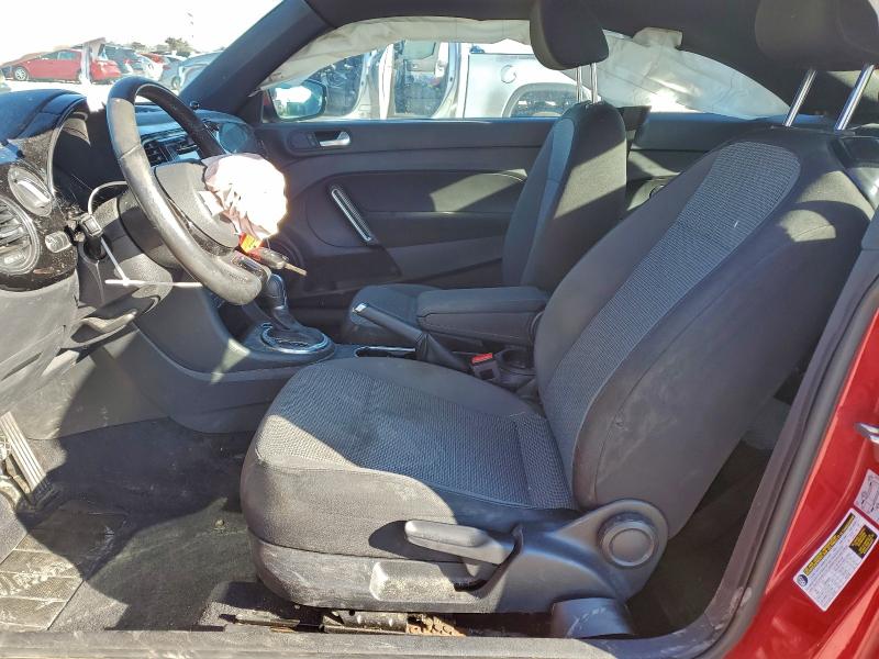 Photo 7 from auction – 2019 VOLKSWAGEN BEETLE S with VIN 3VWFD7AT4KM716865